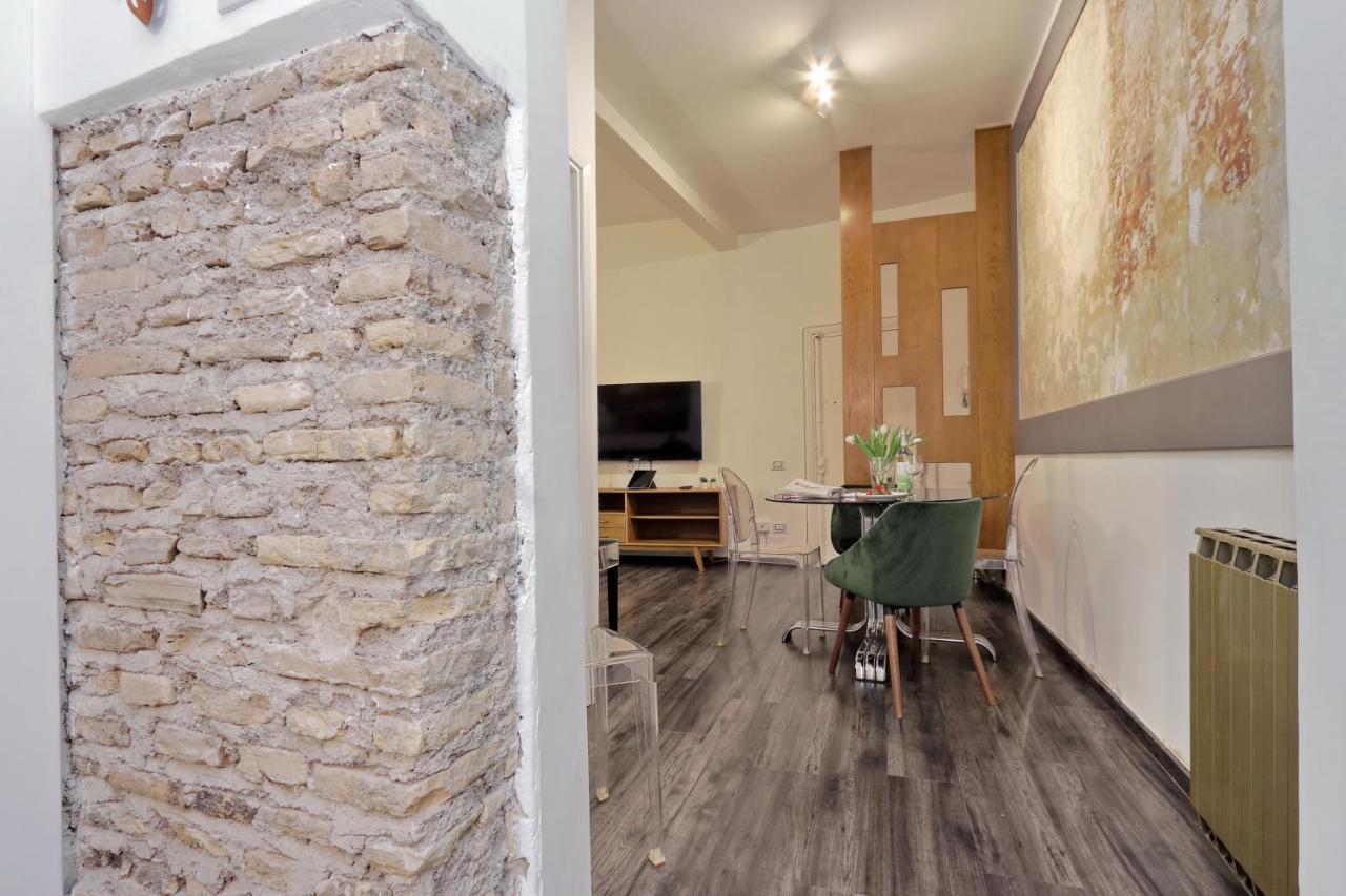 Urbana Delicious Flat *